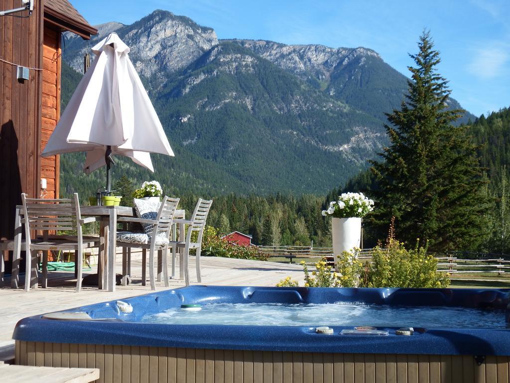 Home Lodge Golden Buitenkant foto