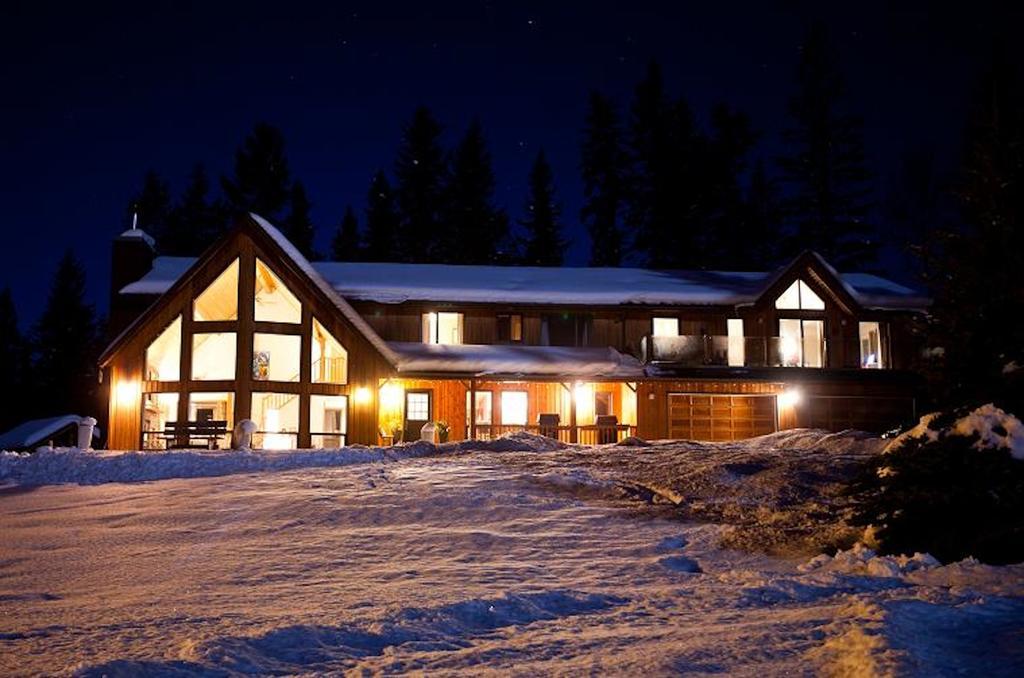Home Lodge Golden Buitenkant foto