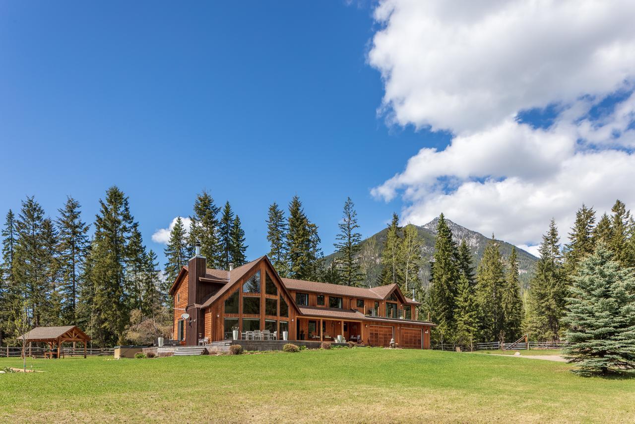 Home Lodge Golden Buitenkant foto